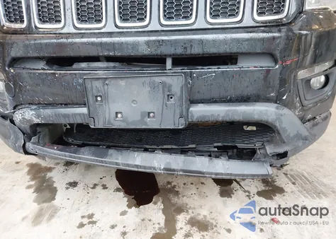 2019 Jeep Compass Latitude 4X4 из США, поврежденный, VIN 3C4NJDBB3KT807823